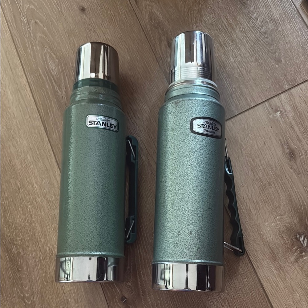 Stanley Classic Green and Silver Thermos Pair